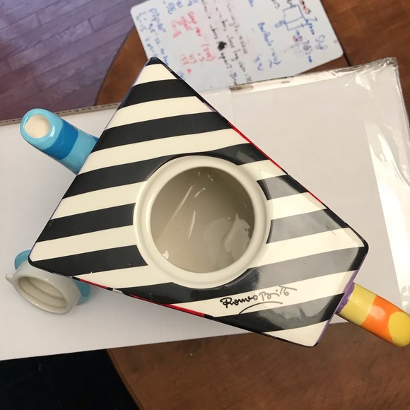 Romero Britto Cat Teapot - Picture 9 of 12